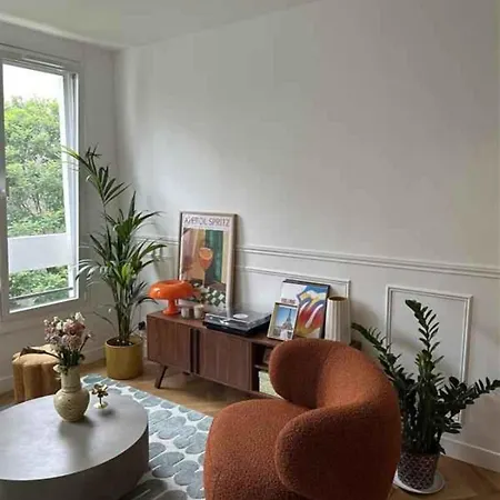 For 2 With Garden View Apartment Paris